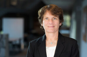 Portrait of Carolyn Bertozzi