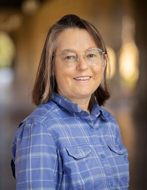 Portrait of Eva Silverstein