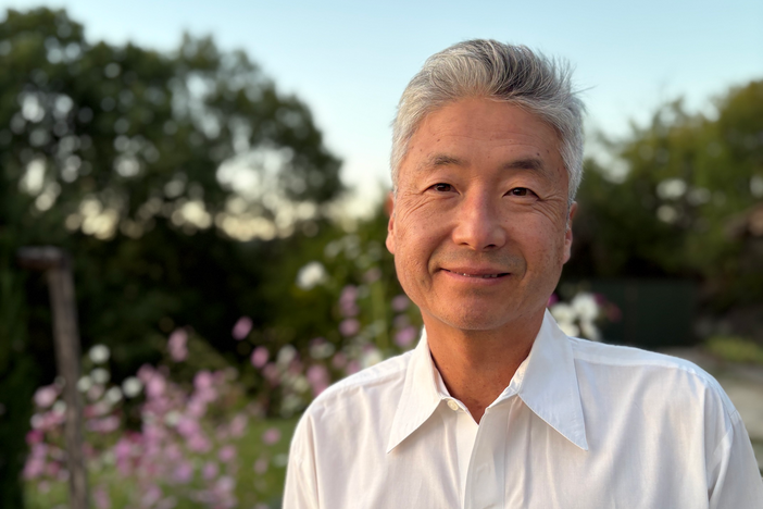 Portrait of Chang-rae Lee