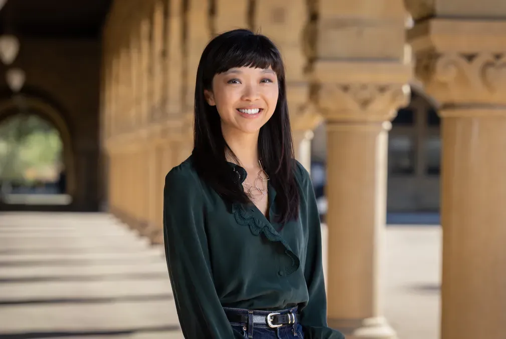 Portrait of Judith Fan in the Stanford arcade