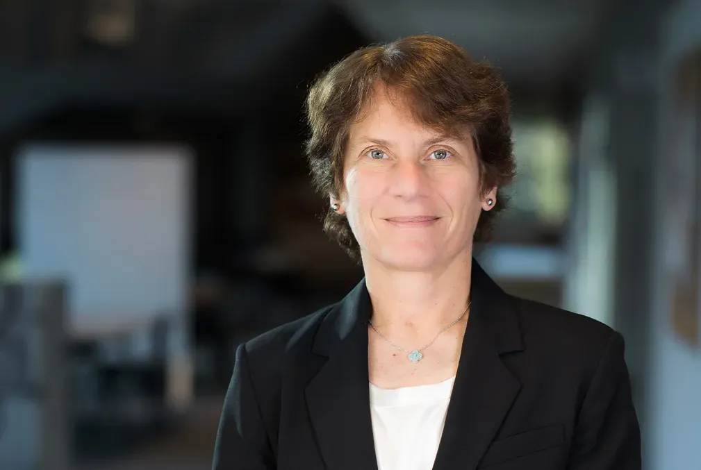 Portrait of Carolyn Bertozzi