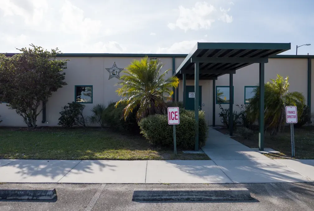 The front of the Glades County Detention Center